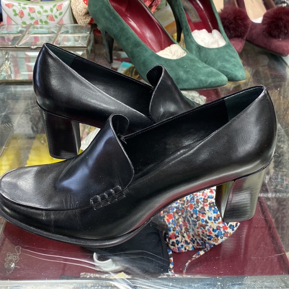 Franco Sarto Black Heeled Loafers - Sz 7 - Picture 3 of 6